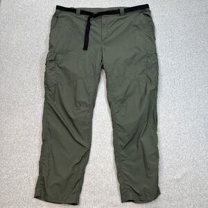 Columbia Omni Shade Mountaindale Cargo Pants Mens 50W34L Green Belted Straight